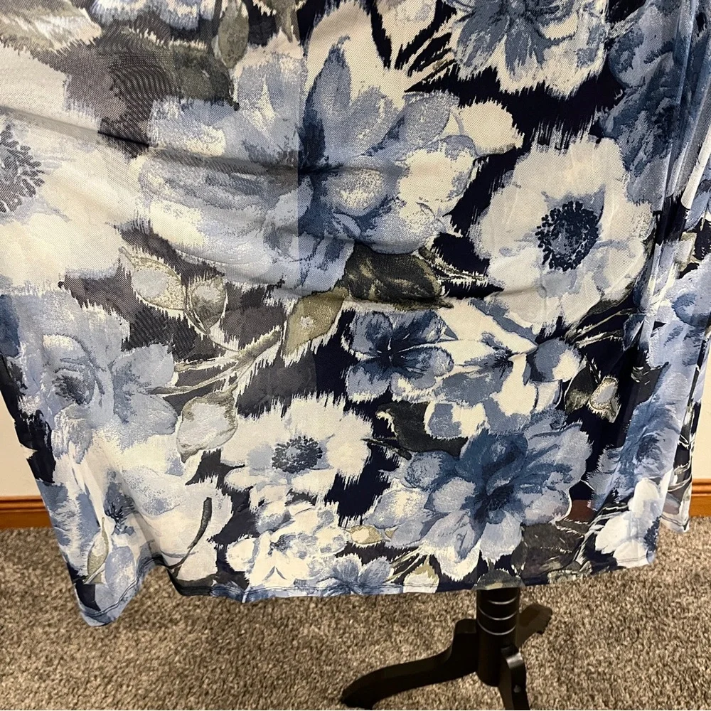 Enfocus Studio Blue Floral Mock-Neck Long Sleeve Midi Dress size 10‎